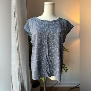 Abercrombie and Fitch Polka Fot Medium Button Back Cap Sleeve Blouse